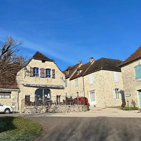 Charmante A Avec Piscine Privee