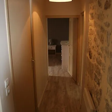 빌라 Charmante A Avec Piscine Privee Montfaucon (Lot)